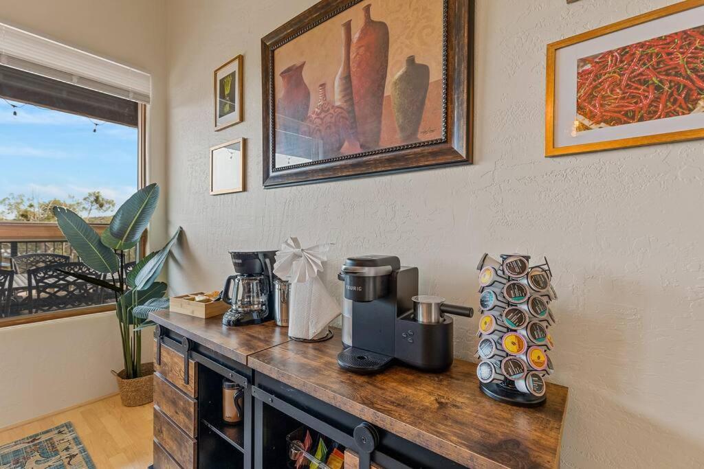 סדונה Close To Fresh Creek! Sleeps 12 ~ Amazing Views W/Serene Open Space ~ Hot Tub + Game Room ~ Trails Outside מראה חיצוני תמונה
